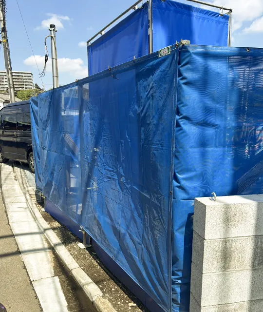 仮設トイレ設置工事　写真1