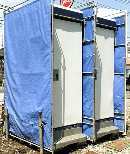 仮設トイレ設置工事　写真2